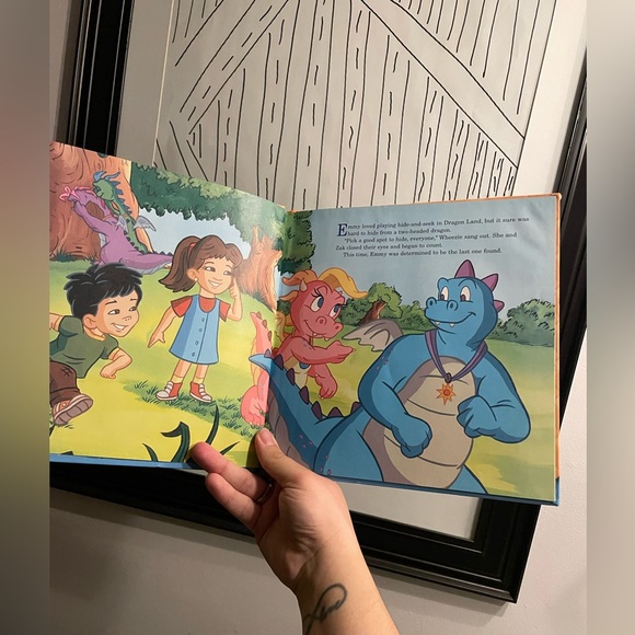 Dragon Tales Lost and Found Book - Picture 3 of 3